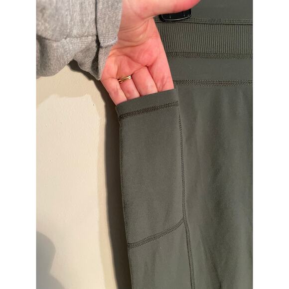 Athleta Excursion Tight Jogger in Green Size Medium - Picture 4 of 11